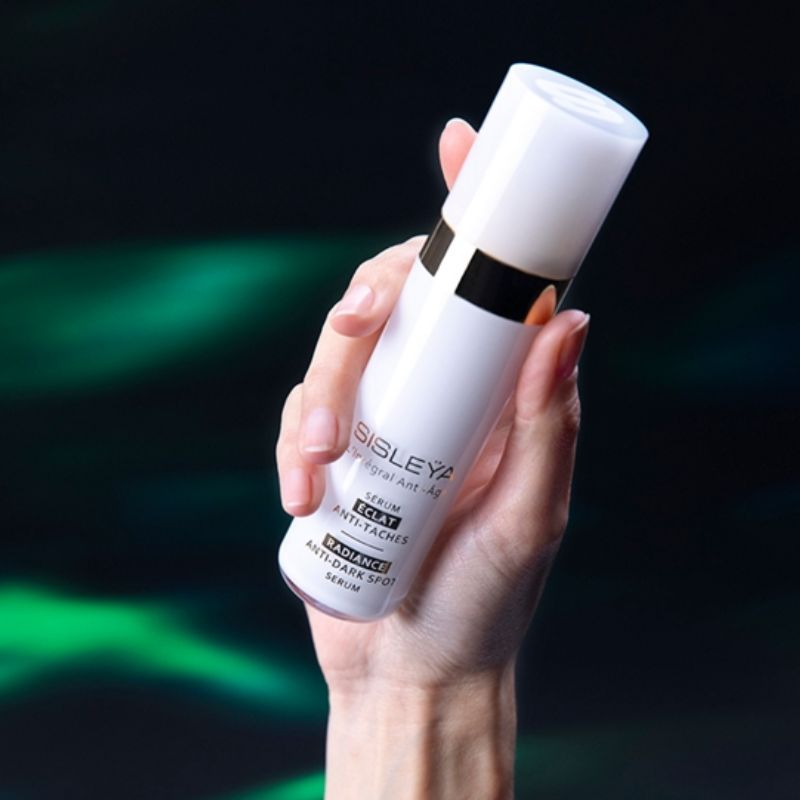 Sisley Sisleÿa L'Integral Anti-Age Radiance Anti-Dark Spot Serum