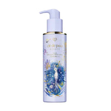  Clé de Peau Beauté Limited Edition Cleansing Oil
