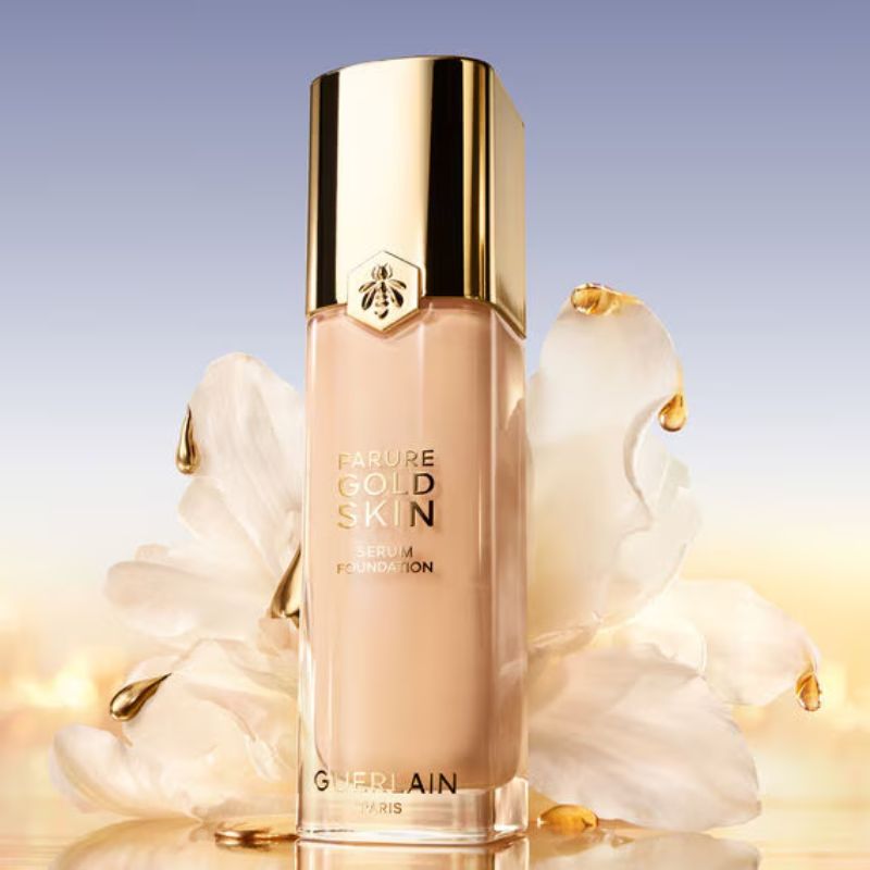 Guerlain Parure Gold Skin Serum Foundation