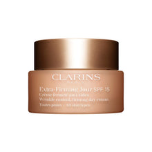  clarins-extra-firming-day-spf15-all-skin-types