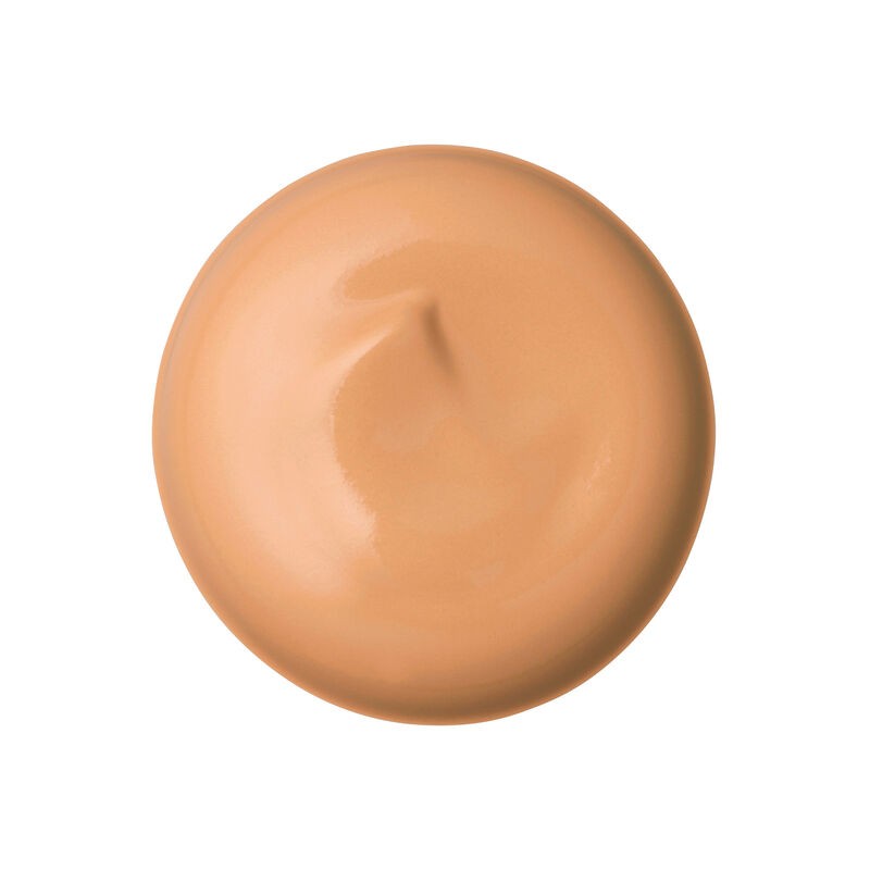 Clé de Peau Beauté Radiant Cream Foundation