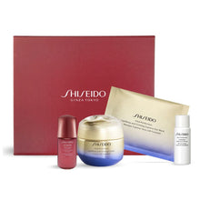  Shiseido Vital Perfection Firm and Lift Your Skin Kit